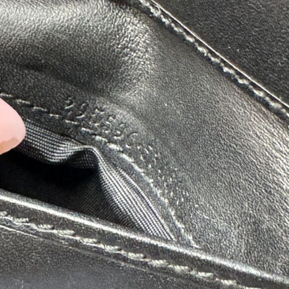 Gucci Leather Bifold Wallet - Picture 7 of 11